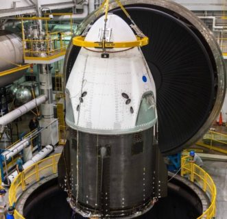 スペースXの最新ロケット打ち上げ成功にまつわる考察